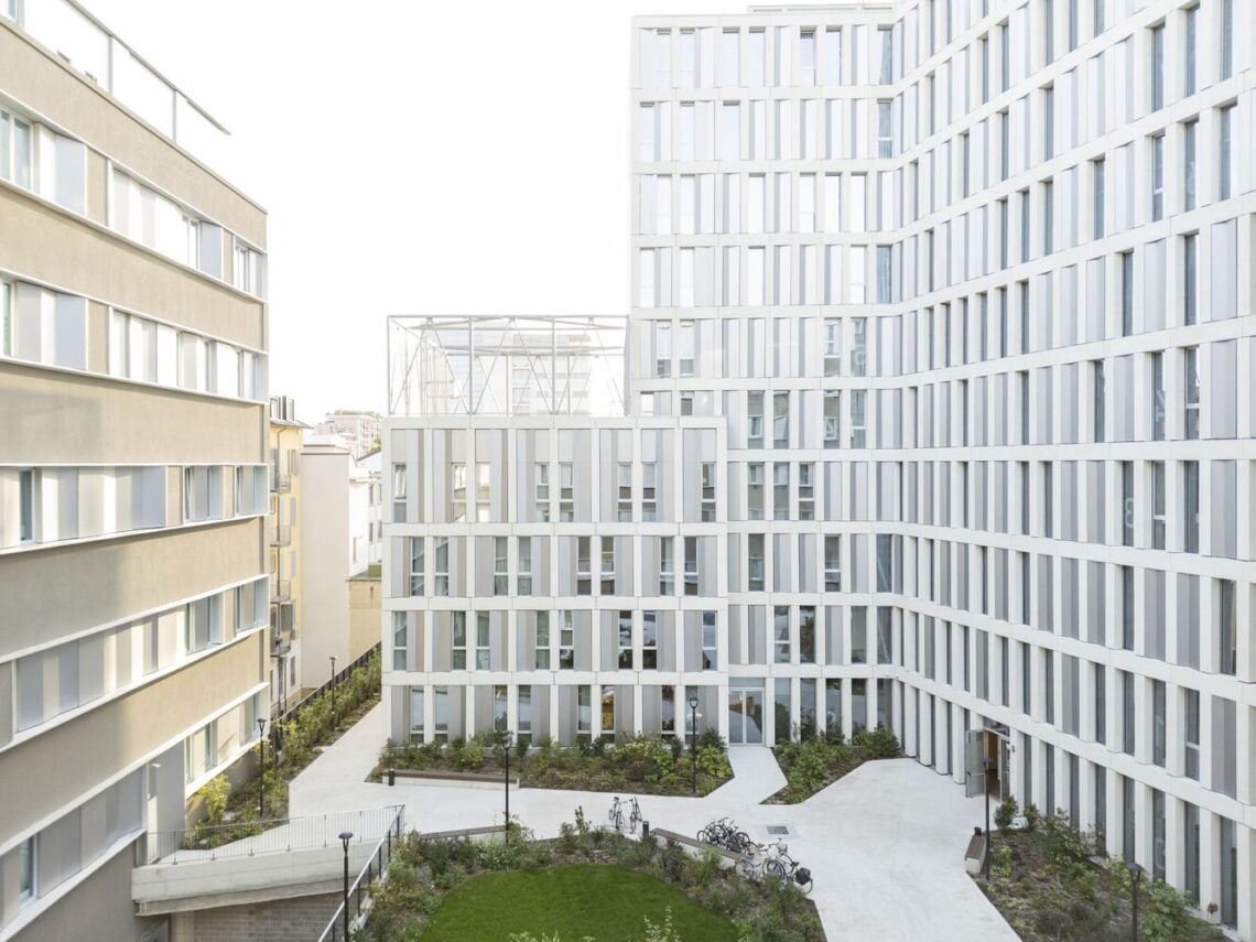 Consorzio agrario adaptive reuse into aparto ripamonti / park associati