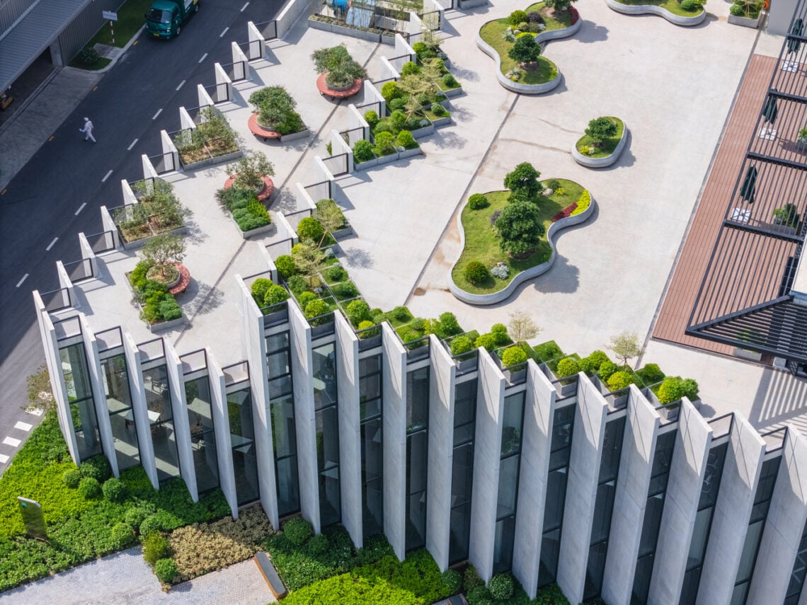 Huy hoang lock factory / baumschlager eberle architekten