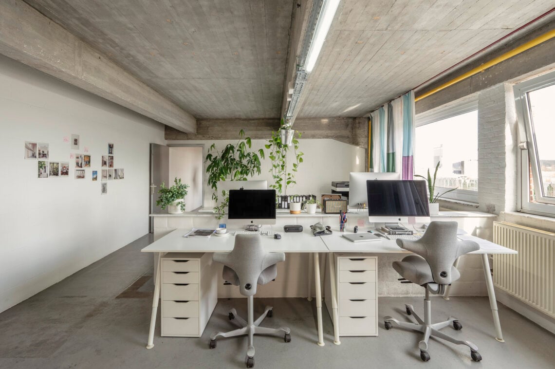 Marie thumas workplace / tweestroom architecten