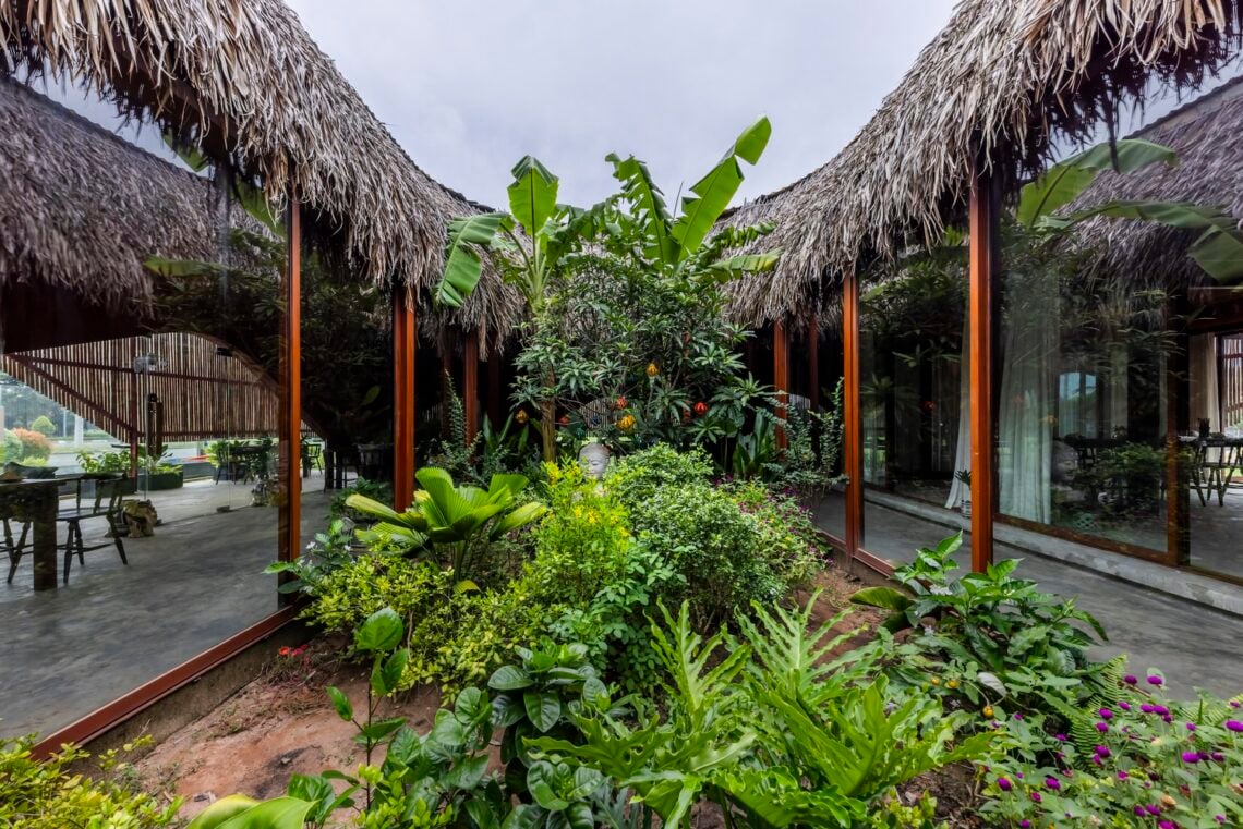 Nhà tú garden restaurant / long nguyen design